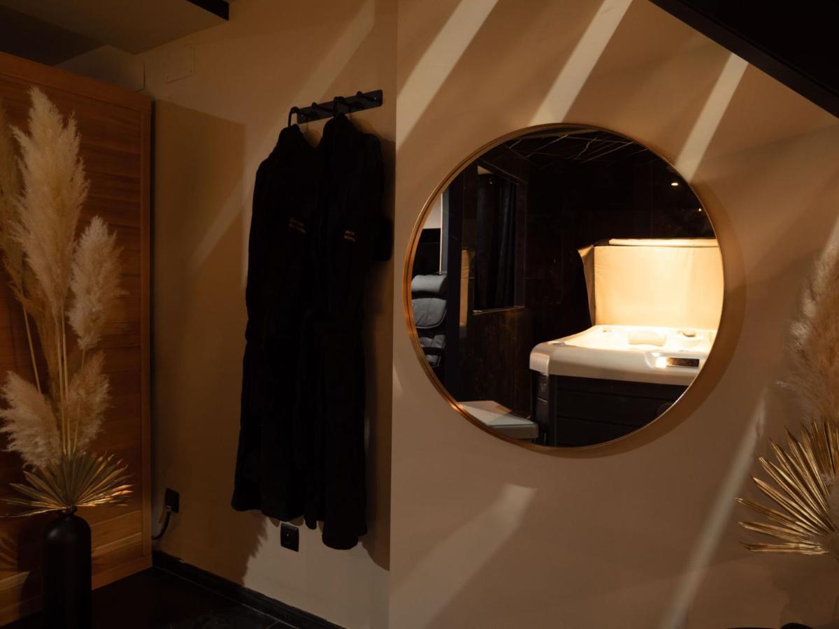 Douceur Du Charme - Love-Room A Charmes Entre Epinal Et Nancy Eksteriør bilde