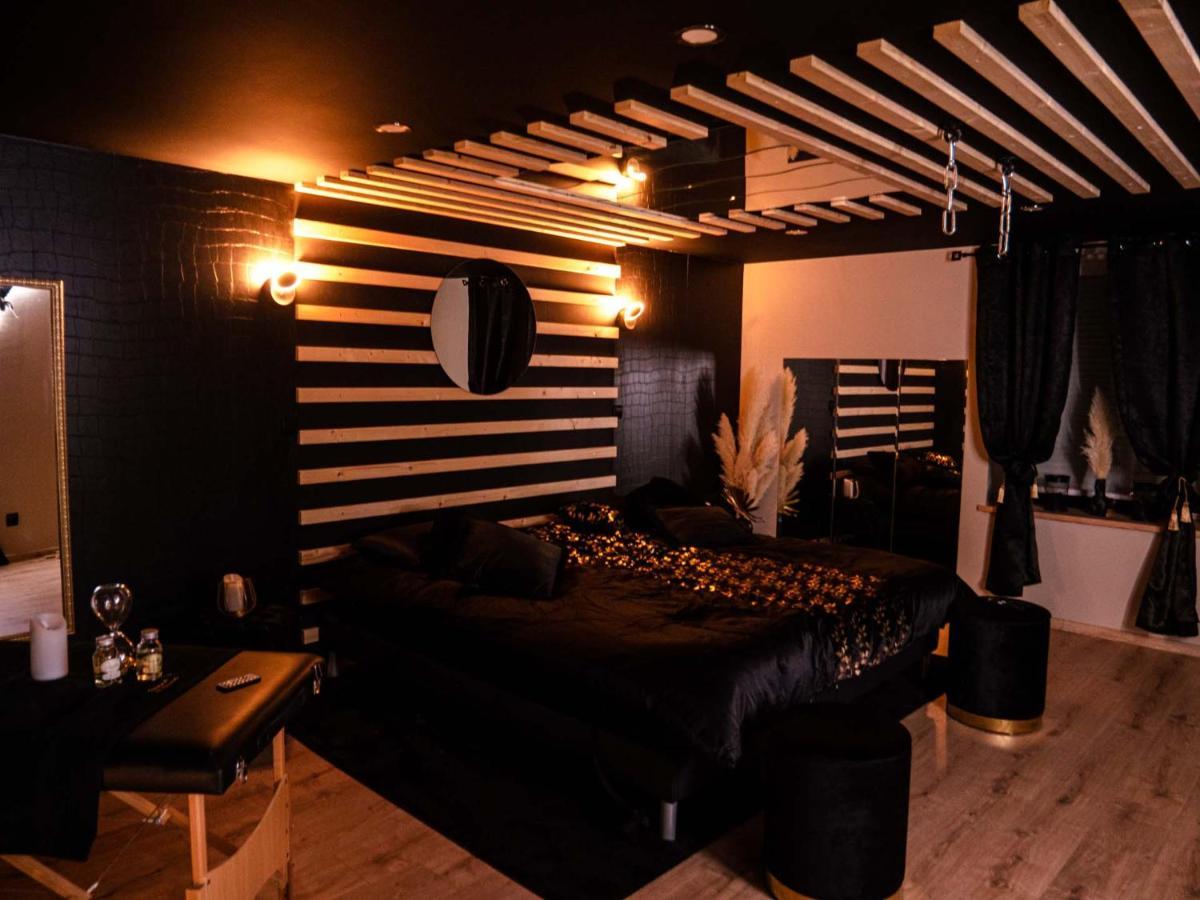 Douceur Du Charme - Love-Room A Charmes Entre Epinal Et Nancy Eksteriør bilde